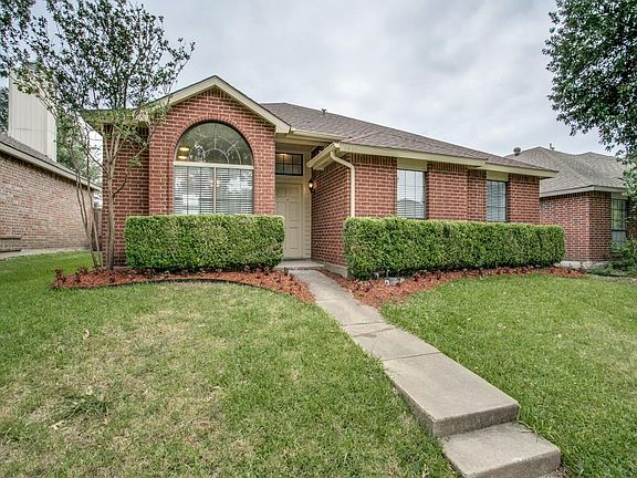 3rd image of 7712 Standish Cir