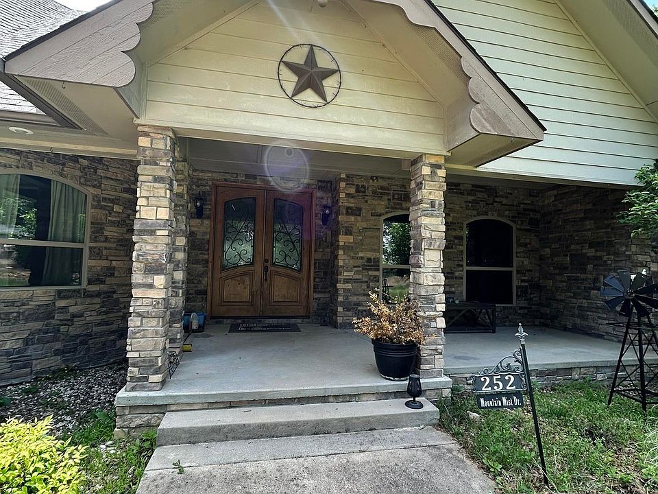 1st image of 252 Mountain Mist Dr