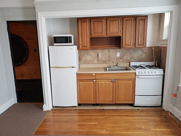 45-14 43rd St #4E — Photo 2