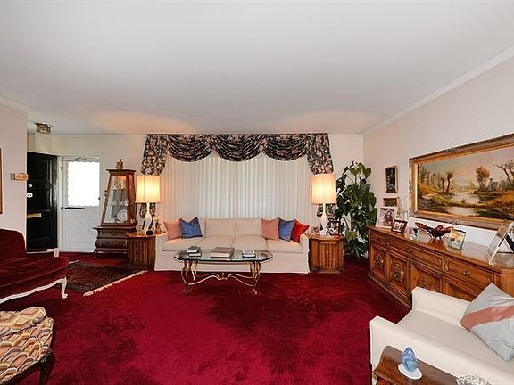 5th image of 6447 215th St