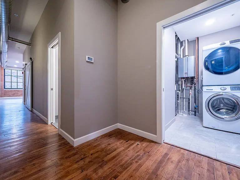 3800 Euclid Ave #105 — Photo 8