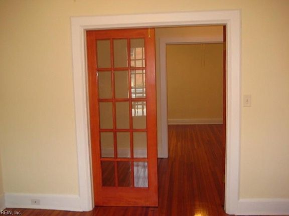 2nd image of 1215 Colley Ave APT 11