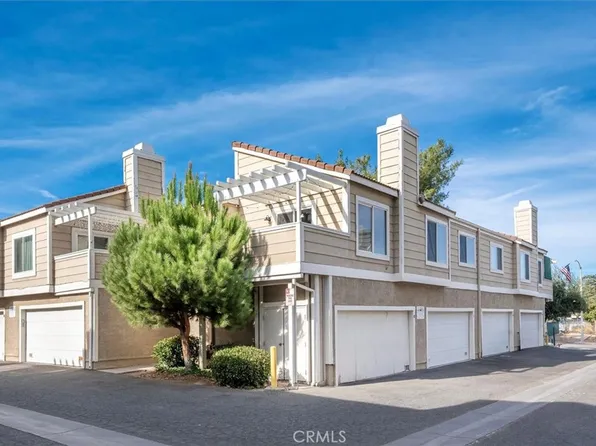 31321 The Old Rd Unit F, Castaic, CA 91384