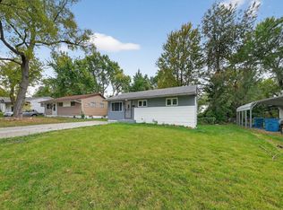 138 Grampian Rd, Saint Louis, MO 63137