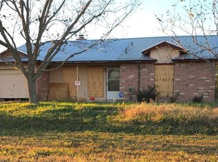 114 Sunny Ridge Dr, Kyle, TX 78640