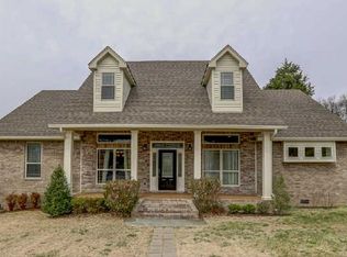 1933 Vicksburg Ln, Lebanon, TN 37087
