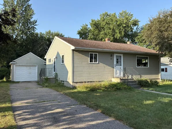 261 BUEHLER AVENUE, Nekoosa, WI 54457