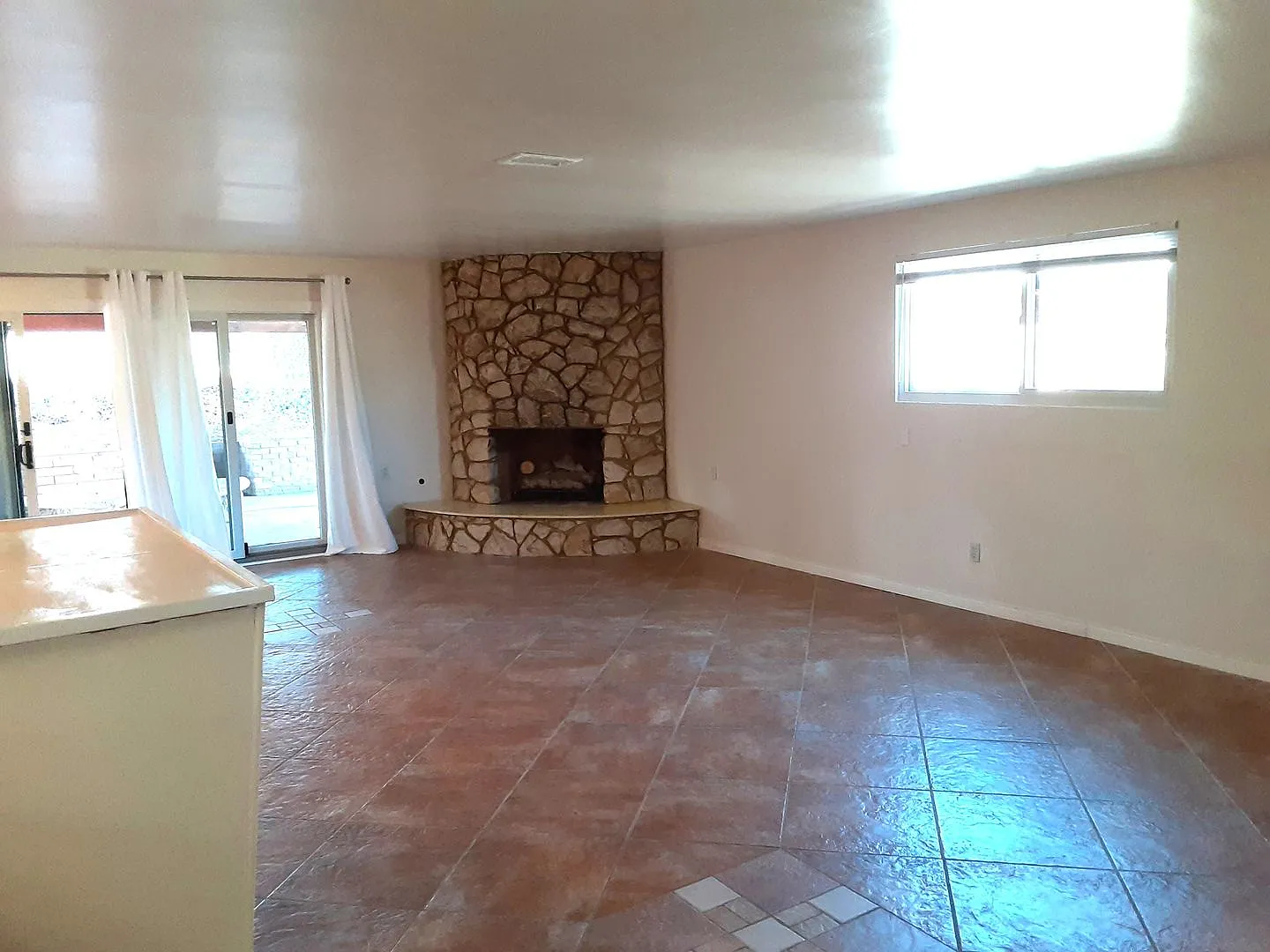 Spacious Single Story Home — Photo 3