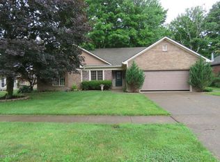 12937 Wooded Forest Rd, Middletown, KY 40243