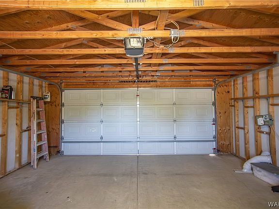5th image of 10141 S Carol Drive