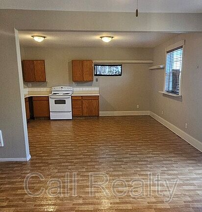 4th image of 1504 S Latawah St