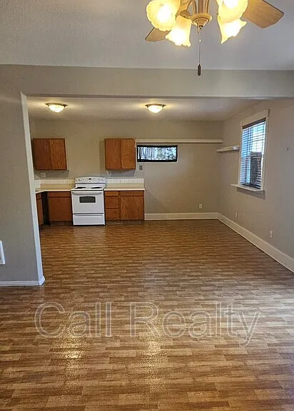 1504 S Latawah St — Photo 4
