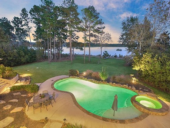 3rd image of 268 Lakeside Hills Dr