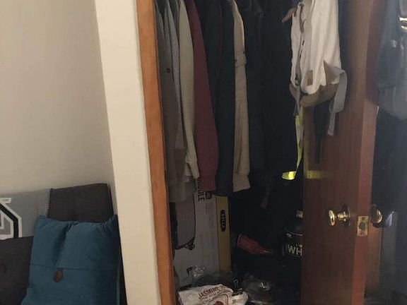 3rd image of 2602 Hoyt Ave S APT 2