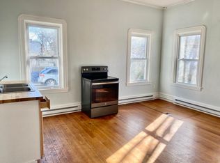 621 2nd St #1B-1BA, Fall River, MA 02721