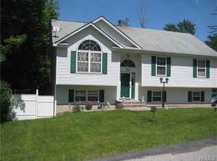 20 E Crossman Ave, Monroe, NY 10950