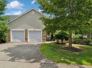 2427 S Ridge Plz, Hidden Valley, PA 15502