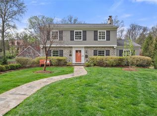 235 Park Rd, Saint Louis, MO 63119