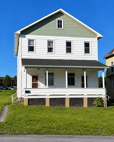3420 Graham Ave Photo 1