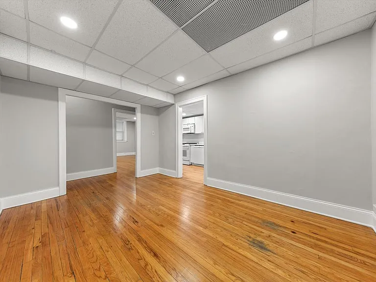 551 Hinman Ave #G — Photo 8