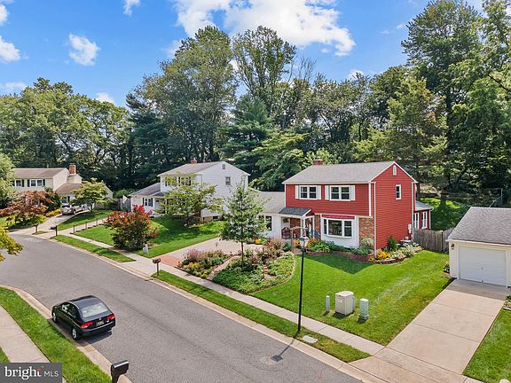 4th image of 14 Carsdale Ct