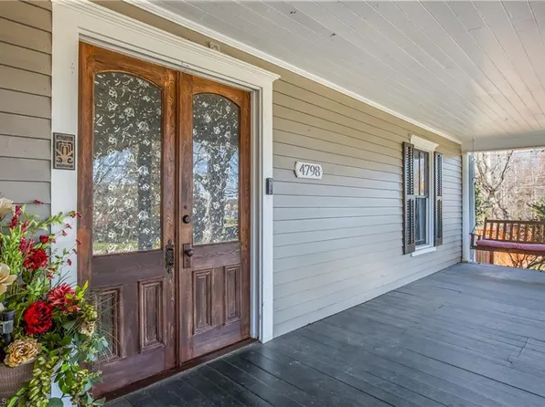 4798 Pfaff Ln, Pfafftown, NC 27040