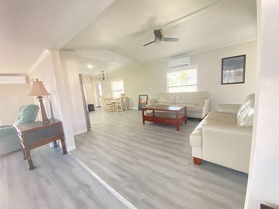 5th image of 14737 Patrick Henry Rd #295