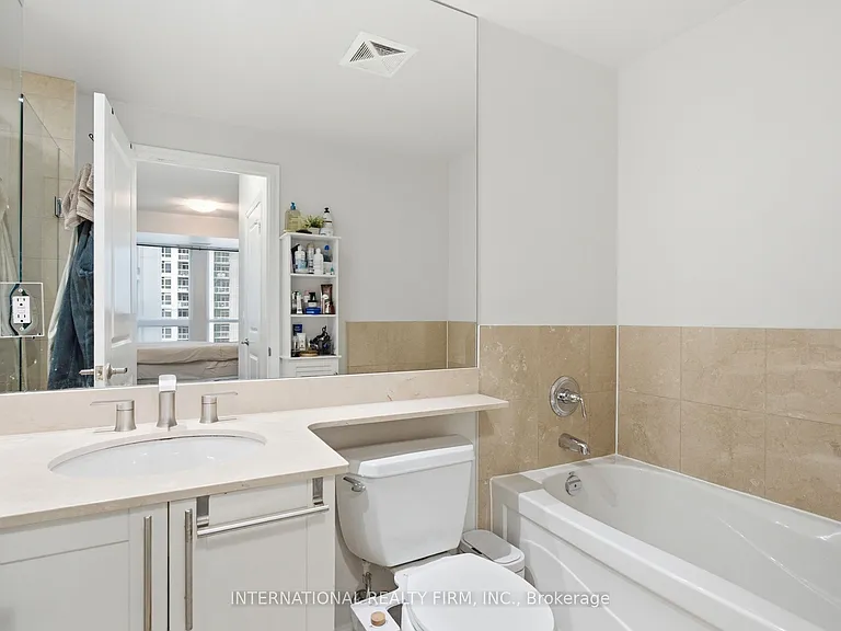 628 Fleet St #711 — Photo 26
