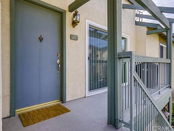 3rd image of 500 N Tustin Ave APT 217