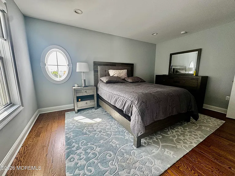 79 Pershing Blvd — Photo 7