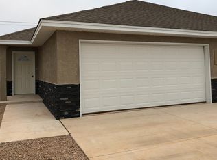 2620 E 14th St APT B, Clovis, NM 88101