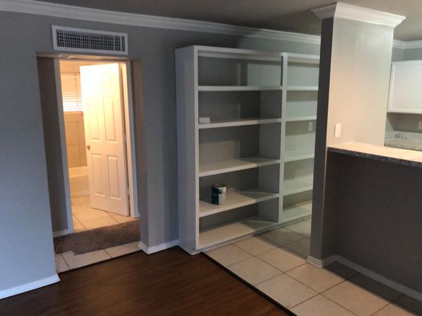 500 N Lincoln Ave #B