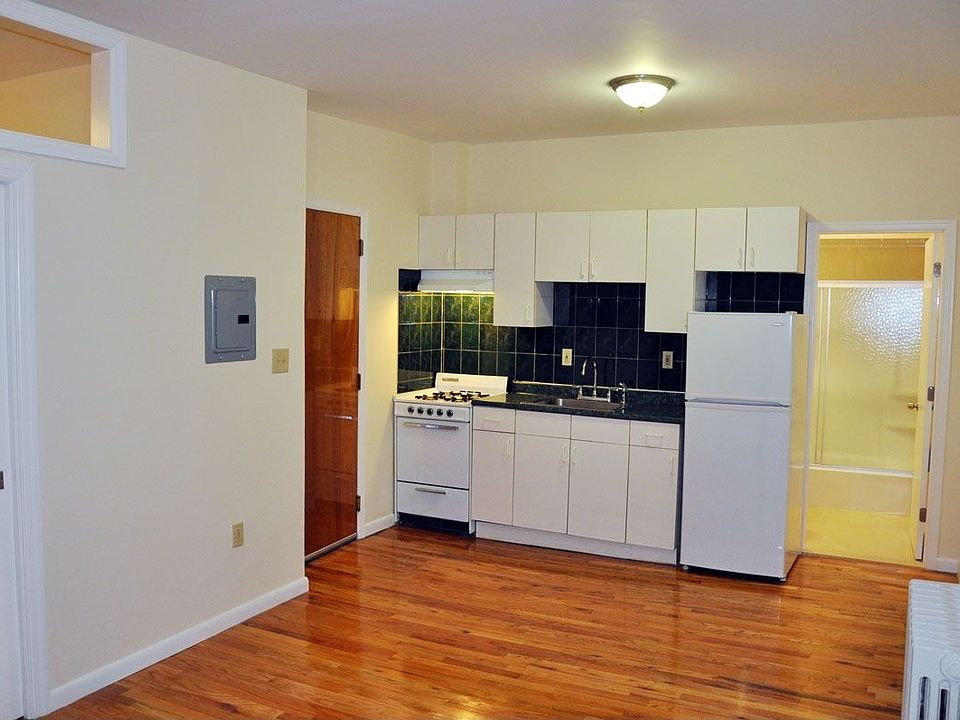 Living room/Kitchen