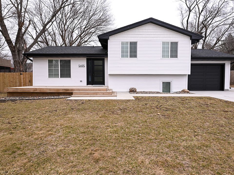 1st image of 5495 NW 66th Ave