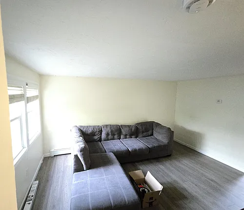157 3rd St #3 Photo 1
