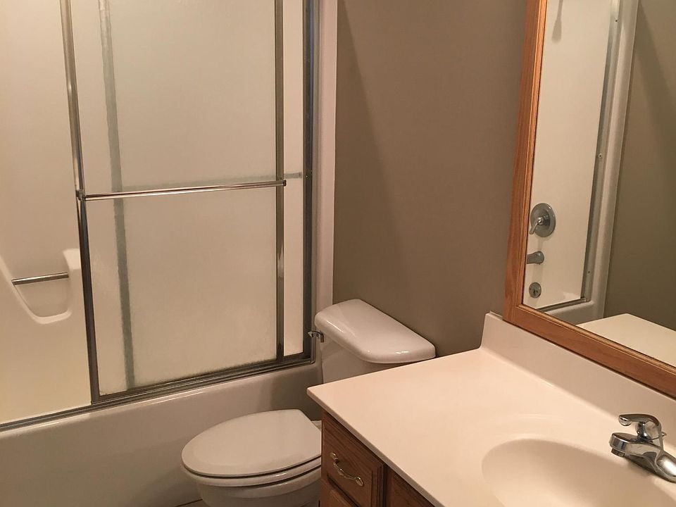 Hall bath