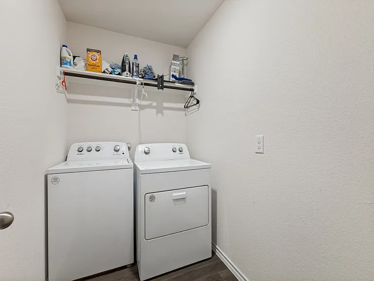 15127 Athena Dr — Photo 20