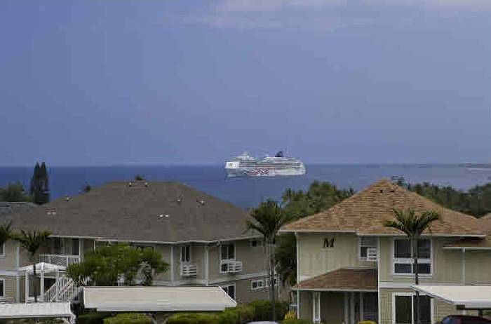 1st image of 75-6009 Alii Dr APT K4