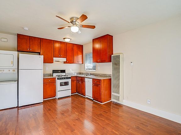 5th image of 260 N 14th St