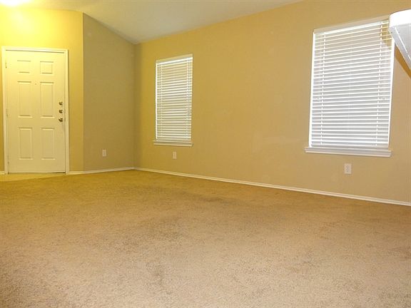 3rd image of 6634 Stonecross Creek Ln