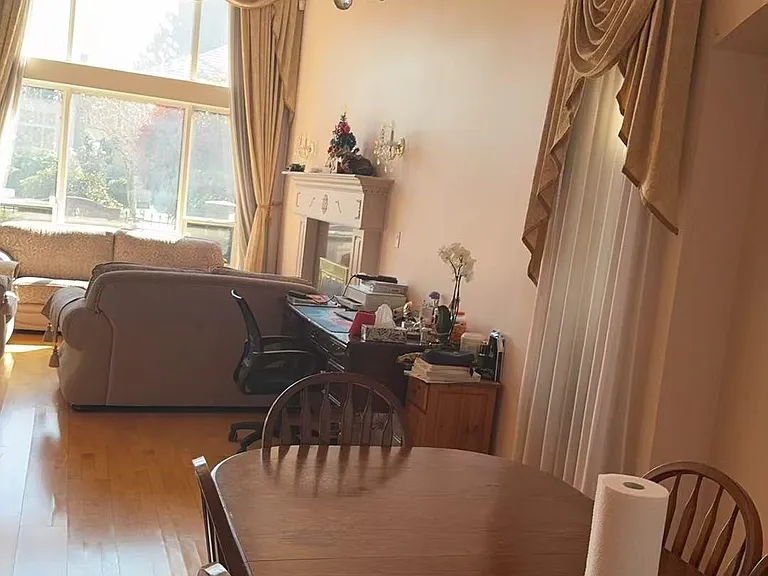 6531 Magnolia Dr — Photo 2