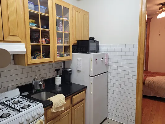 Rented by Douglas Elliman | media 11