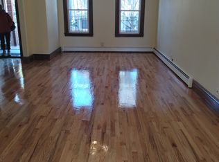 32-20 47th St UNIT 3, Astoria, NY 11103