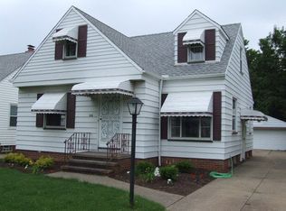 5118 Grantwood Dr, Parma, OH 44134