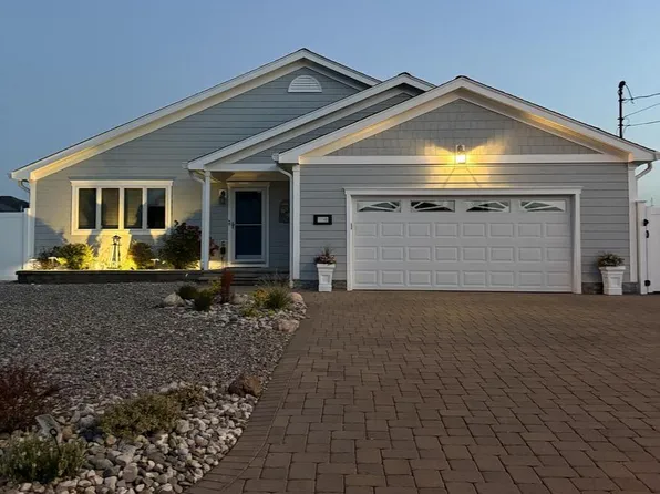 1149 E Hickory Dr, Lanoka Harbor, NJ 08734