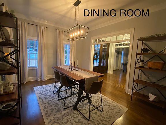 Formal Dining