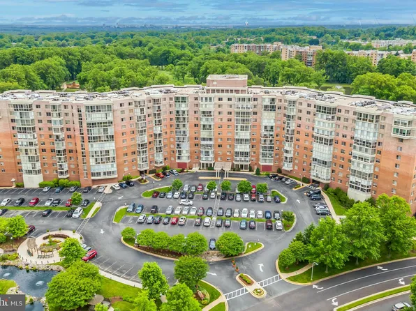 3100 N Leisure World Blvd APT 823, Silver Spring, MD 20906