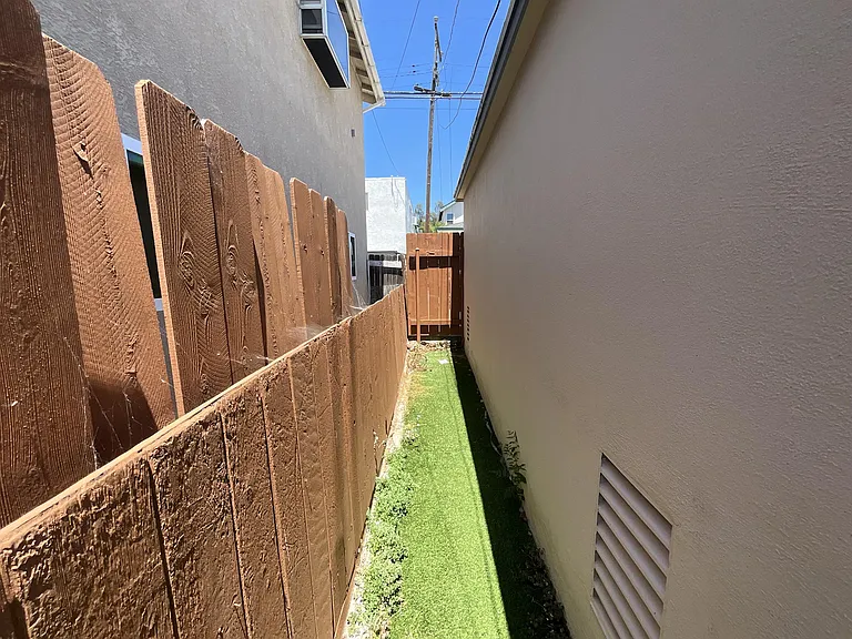 1948 Reed Ave — Photo 8