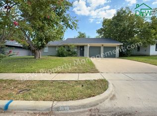 3316 Shorewood Dr, Mesquite, TX 75150