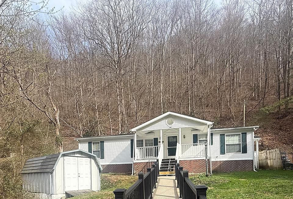 1st image of 9590 Robinson Creek Rd